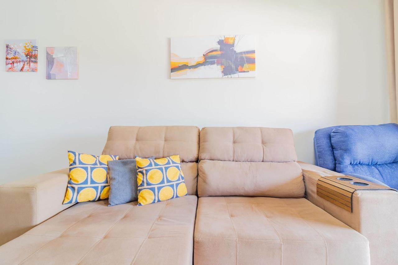 Gb67 Otimo Apartamento 2 Suites - Guarajuba Kültér fotó