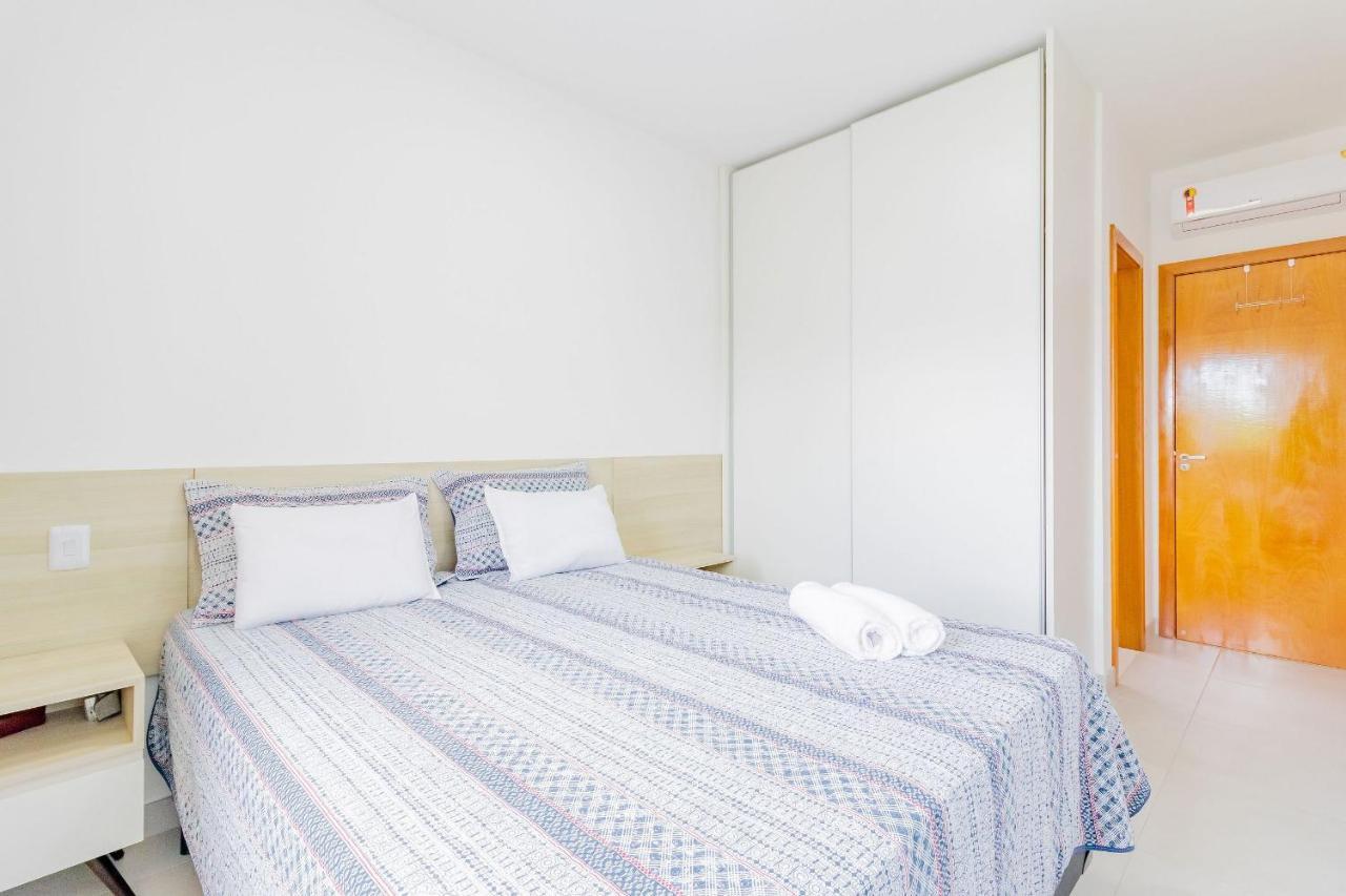 Gb67 Otimo Apartamento 2 Suites - Guarajuba Kültér fotó