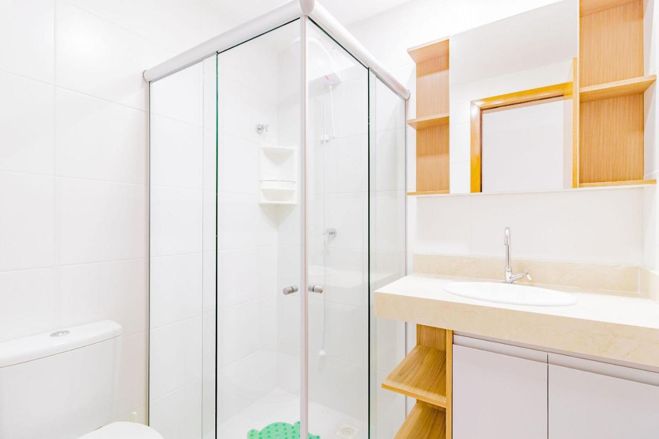 Gb67 Otimo Apartamento 2 Suites - Guarajuba Kültér fotó