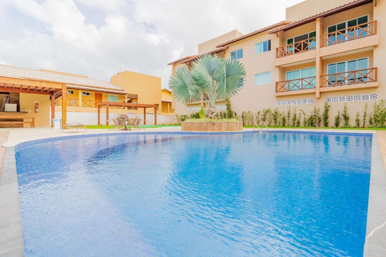 Gb67 Otimo Apartamento 2 Suites - Guarajuba Kültér fotó