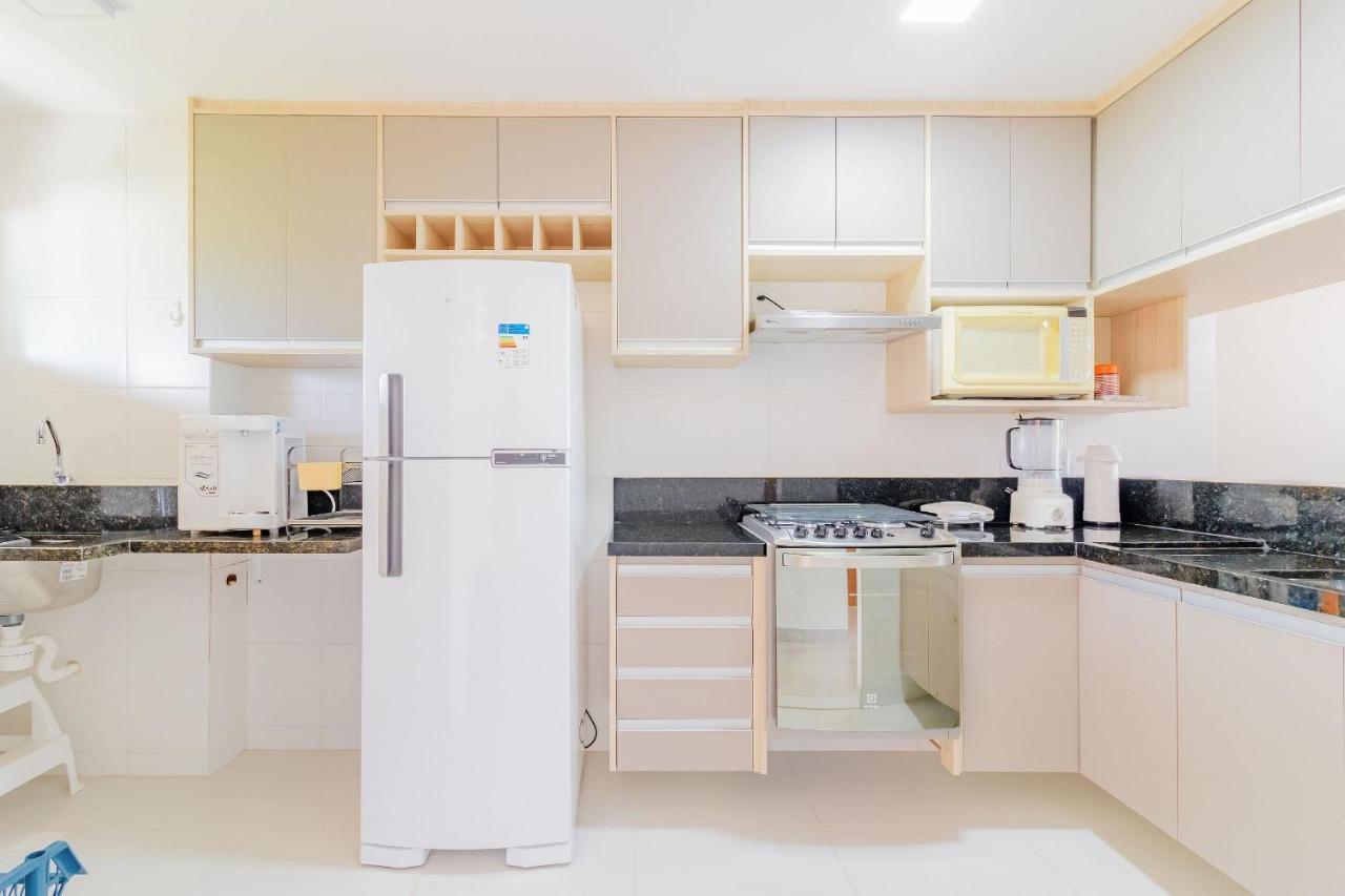 Gb67 Otimo Apartamento 2 Suites - Guarajuba Kültér fotó